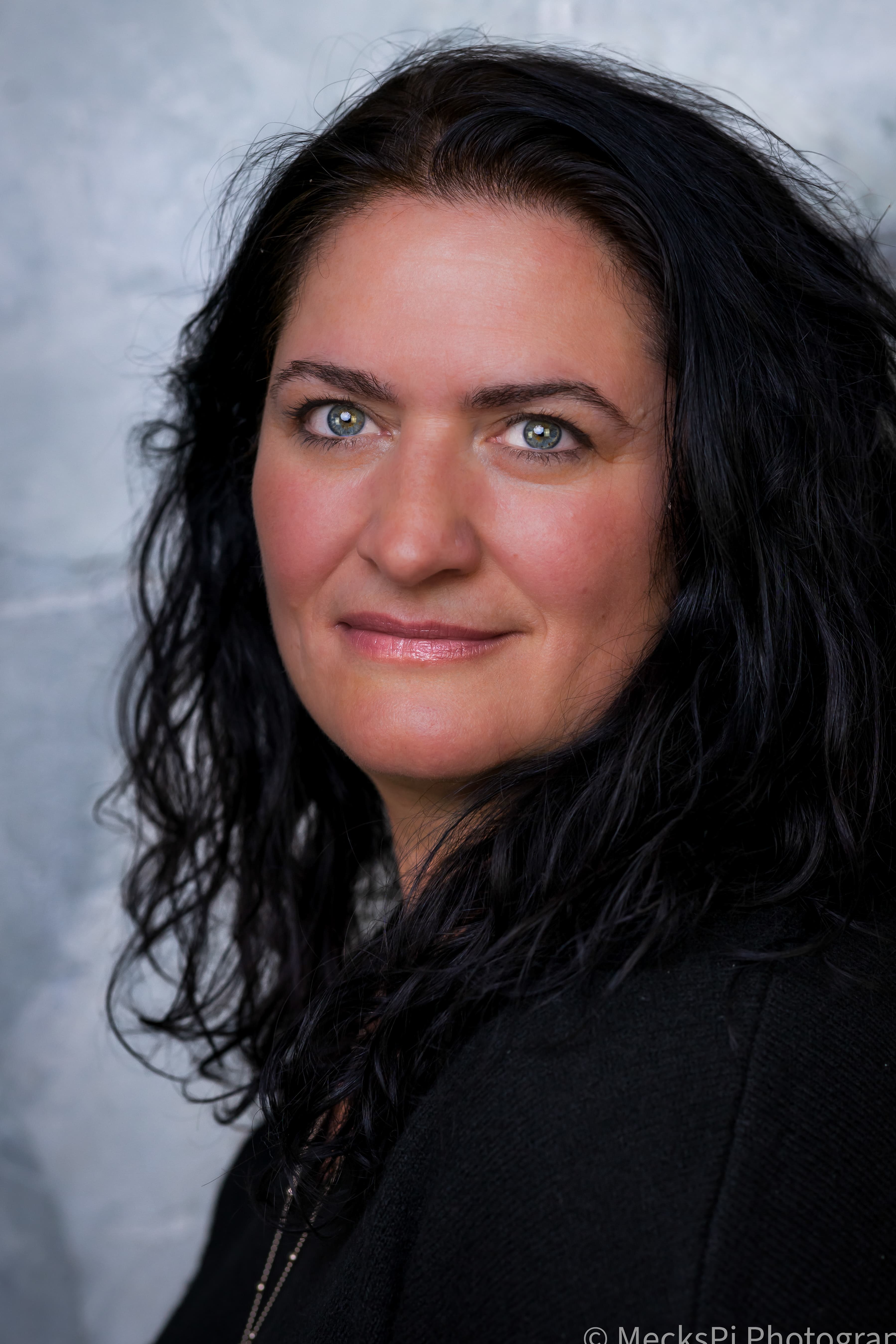Headshot im Office, ruhiges Licht